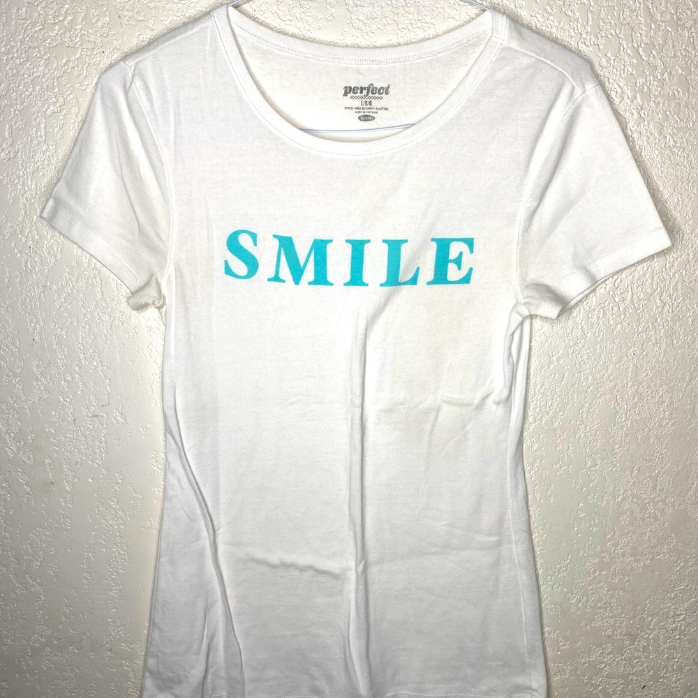 Old Navy white short sleeve Smile Tee